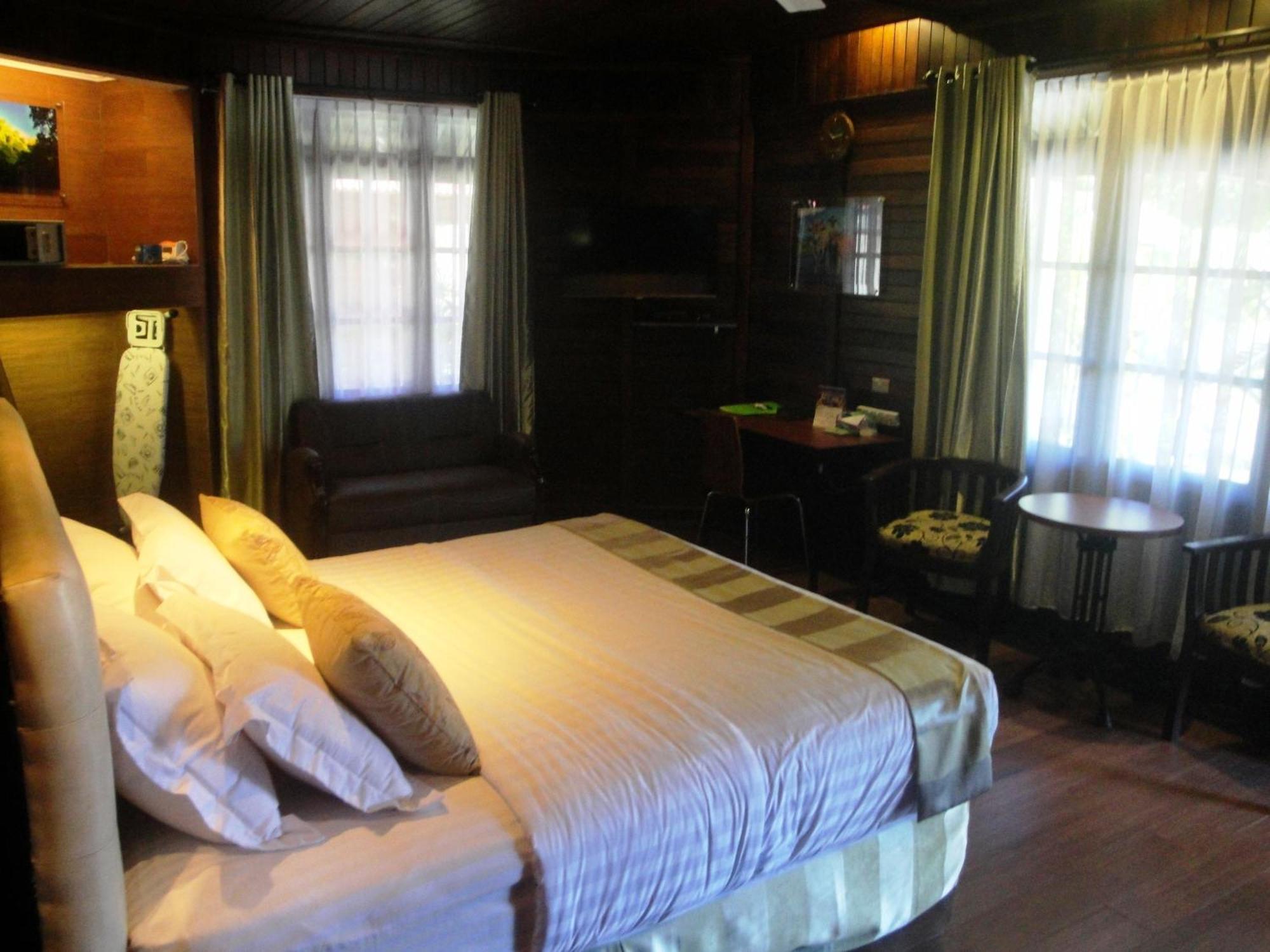 Highland Resort&Nature Tours Tomohon Zimmer foto